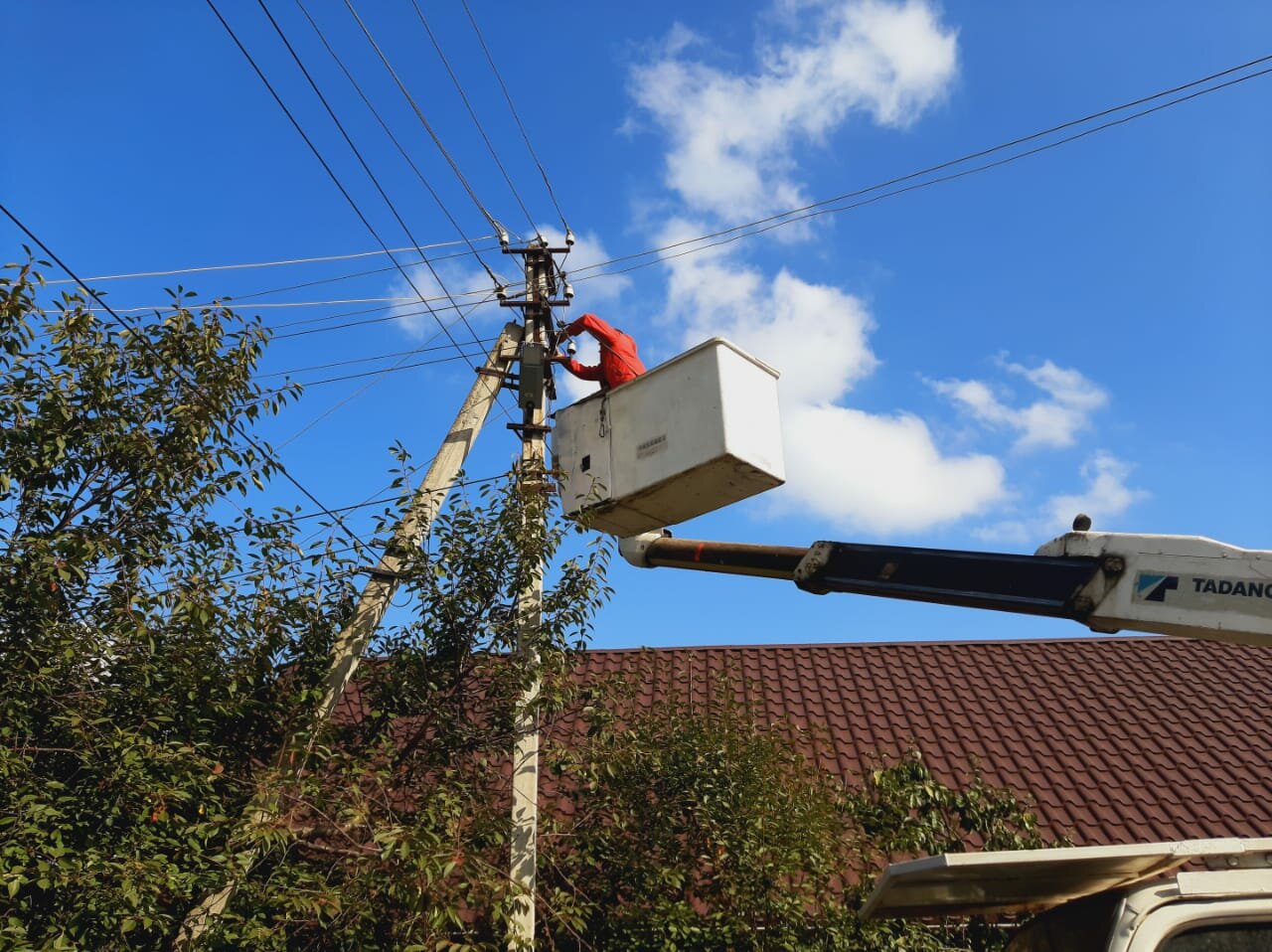 электроснабжение, электрика, уличное освещение, подача электричества, энергоснабжение