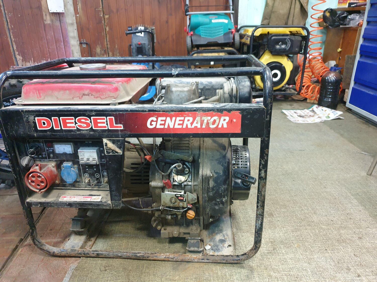 бензиновый генератор honda ecm2800, бензиновый генератор unitedpower gg7200e, дизельный генератор оптима дэг-4000е, бензиновый генератор honda eb3000c, бензиновый генератор meran 5000 3be