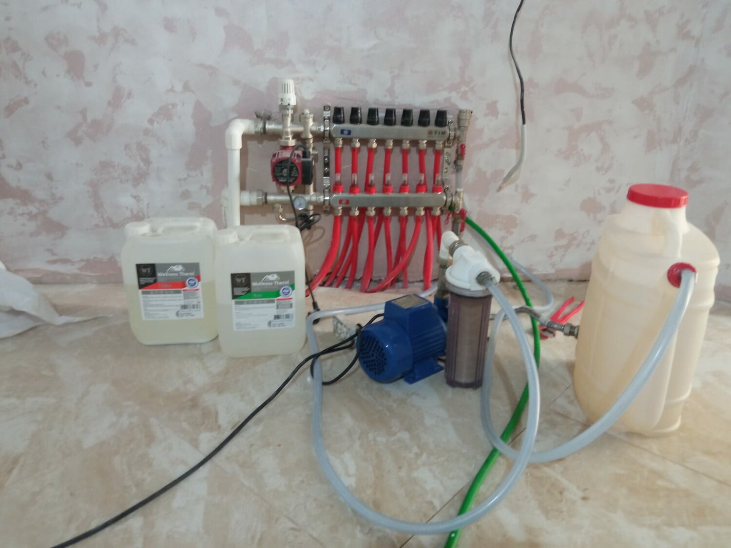 разводка теплого пола, водяной теплый пол подключают к, автоматика теплого пола водяного abb, электрокотел для теплого водяного пола каспел, котёл для тёплого пола электрический