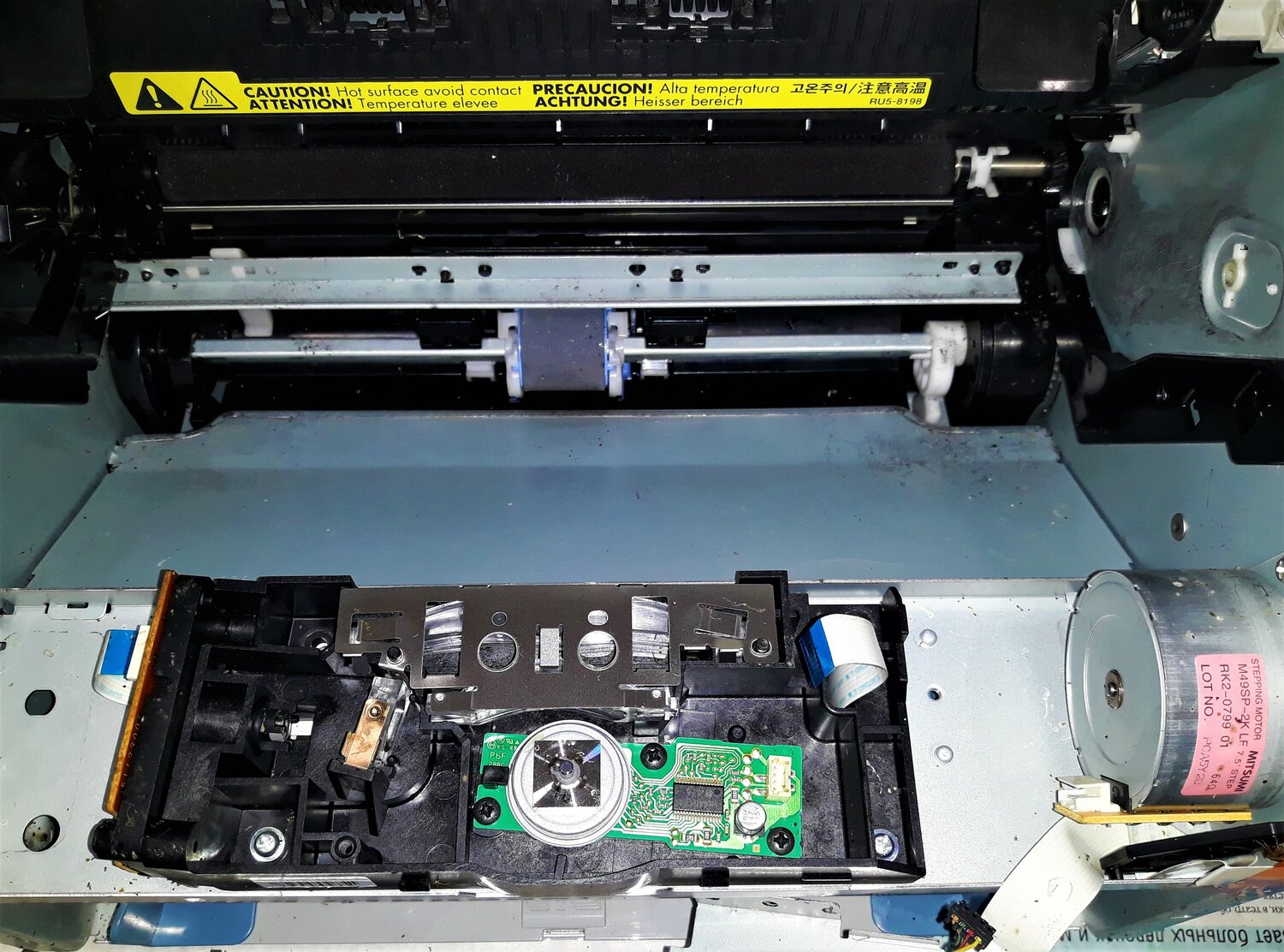 canon 4018 замятие бумаги, принтер, hp laserjet m1132 датчик захвата бумаги, 5225 hp замятие бумаги, замятие бумаги canon 3010