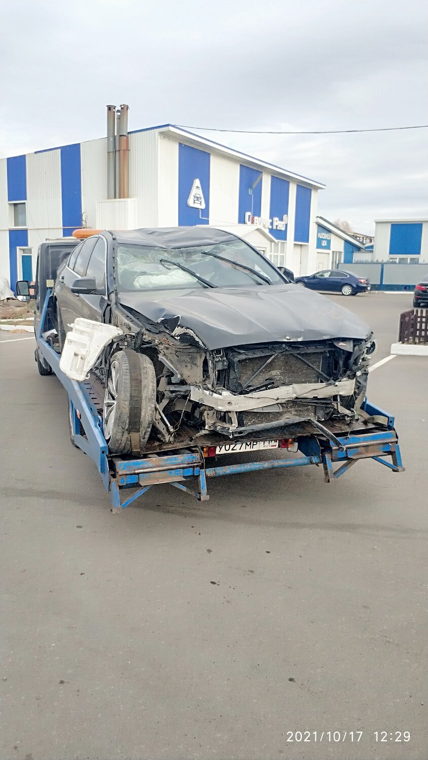 автомобиль, легковой автомобиль, авто, кузов, лады авто разбитые