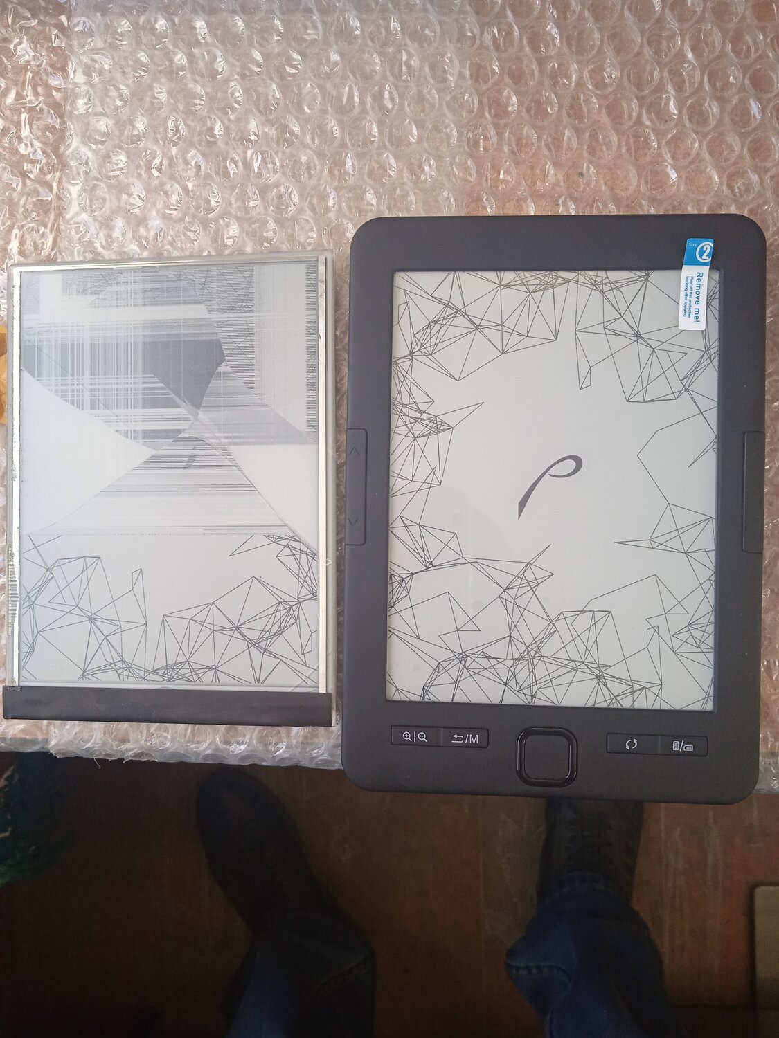 электронная книга tesla viva, электронная книга roverbook alpha, электронная книга, электронная книга tesla symbol, электронная книга с вопросамм