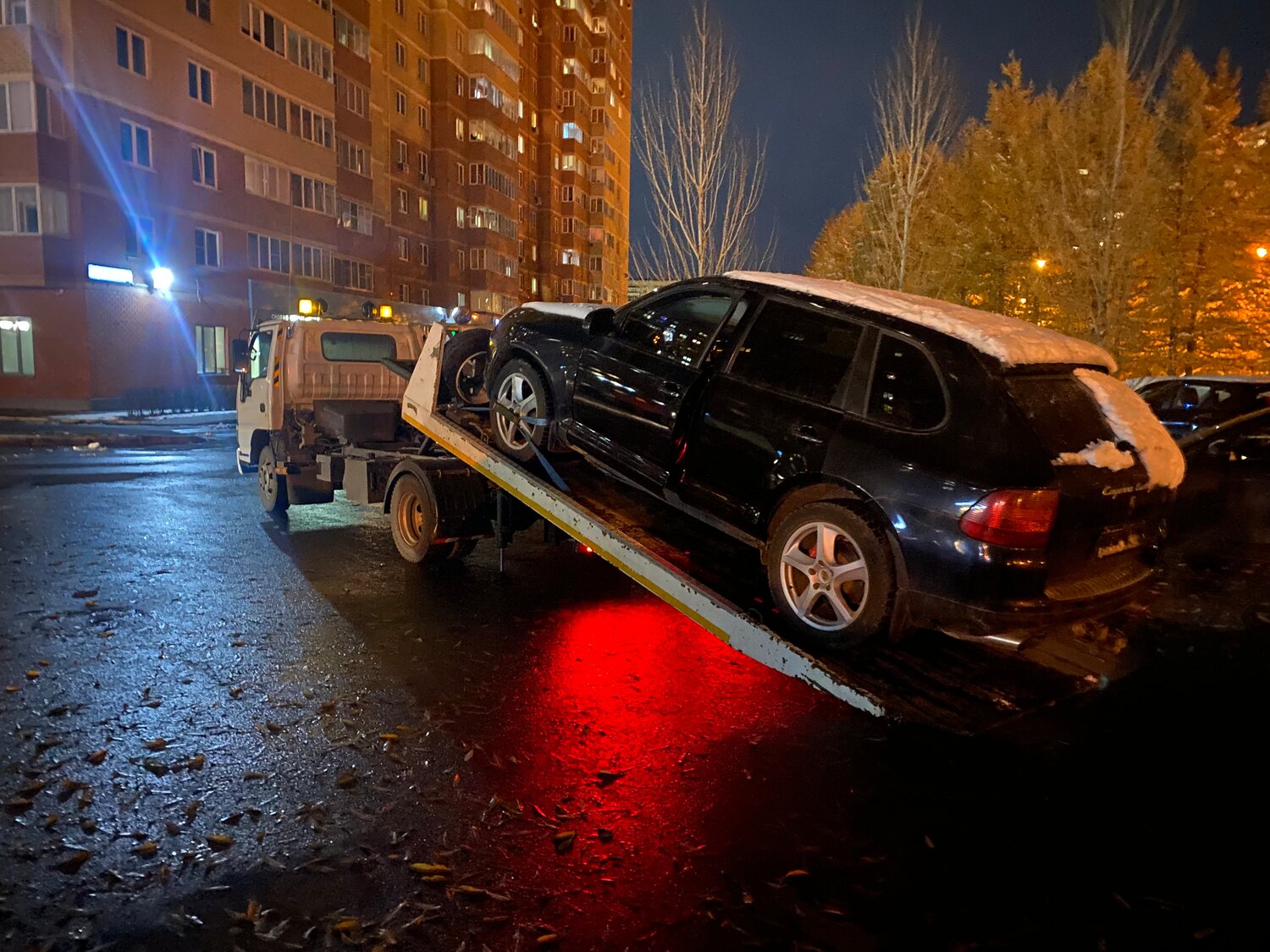 эвакуатор, land cruiser 200 на эвакуаторе, эвакуатор тюмень, автомобиль, спецтехника эвакуатор