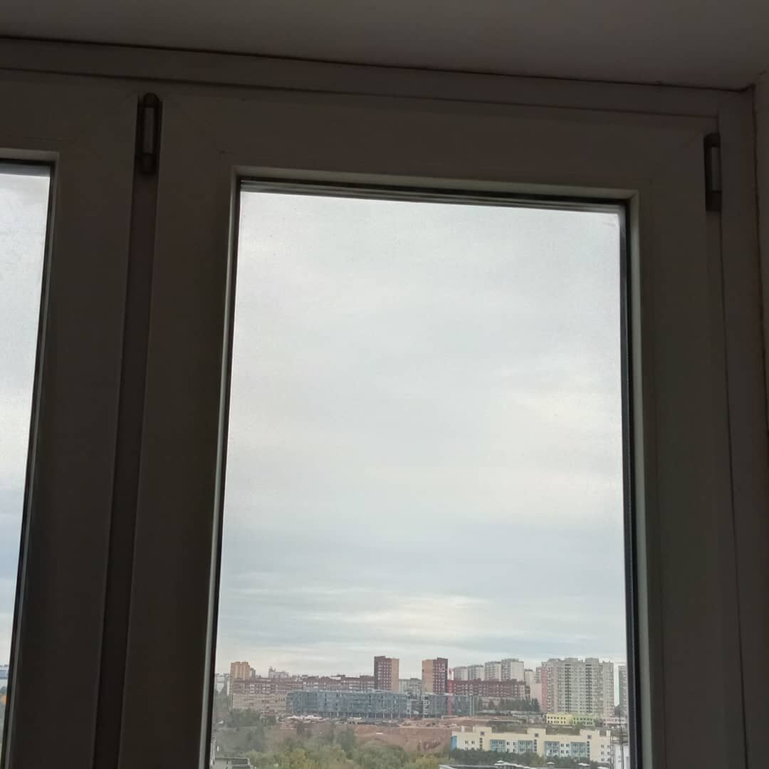 окна, пластиковое окно, пластиковые окна в челябинске, пленка солнцезащитная зеркальная для окон - 60x230-300 см, пластиковое окно тонированное изнутри