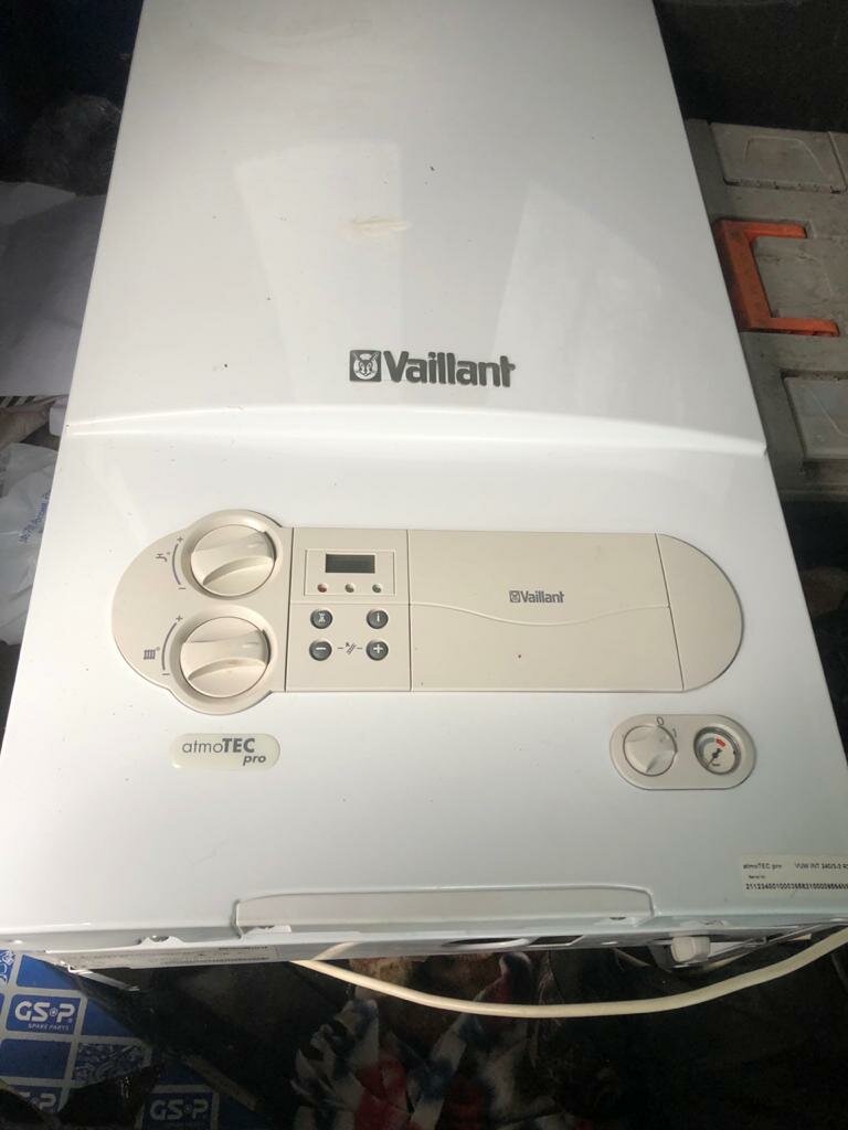 vaillant, котел вайлант турбо тек, газовый котел vaillant atmotec pro vuw 240/ 3-3, котел vaillant 2007, газовый котел вайлант атмо tec plus 280