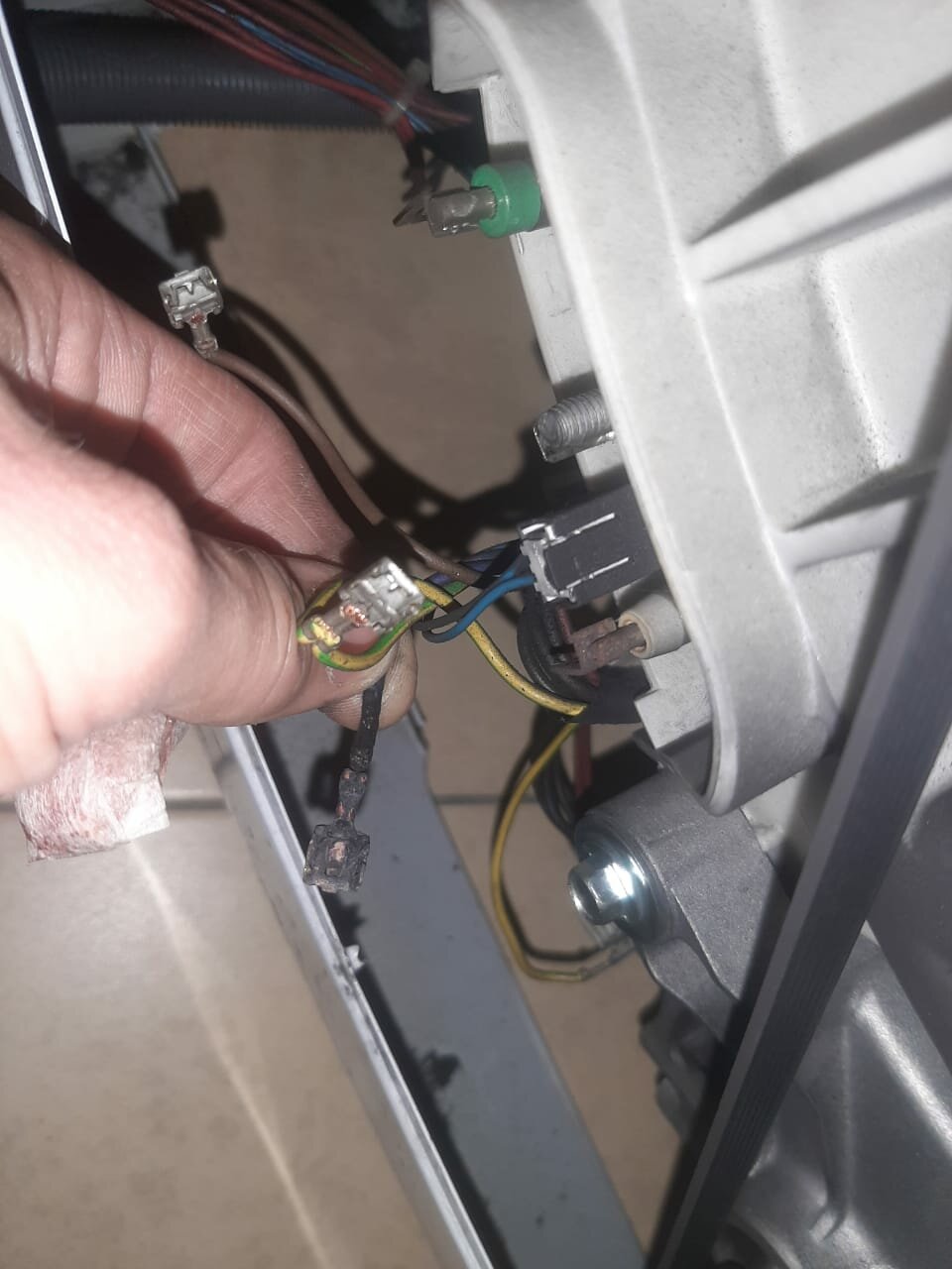 Ремонт электронного модуля управления стиральной машины в Екатеринбурге ...