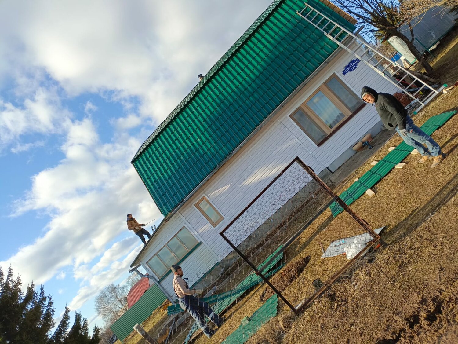 Ремонт крыши дачного дома