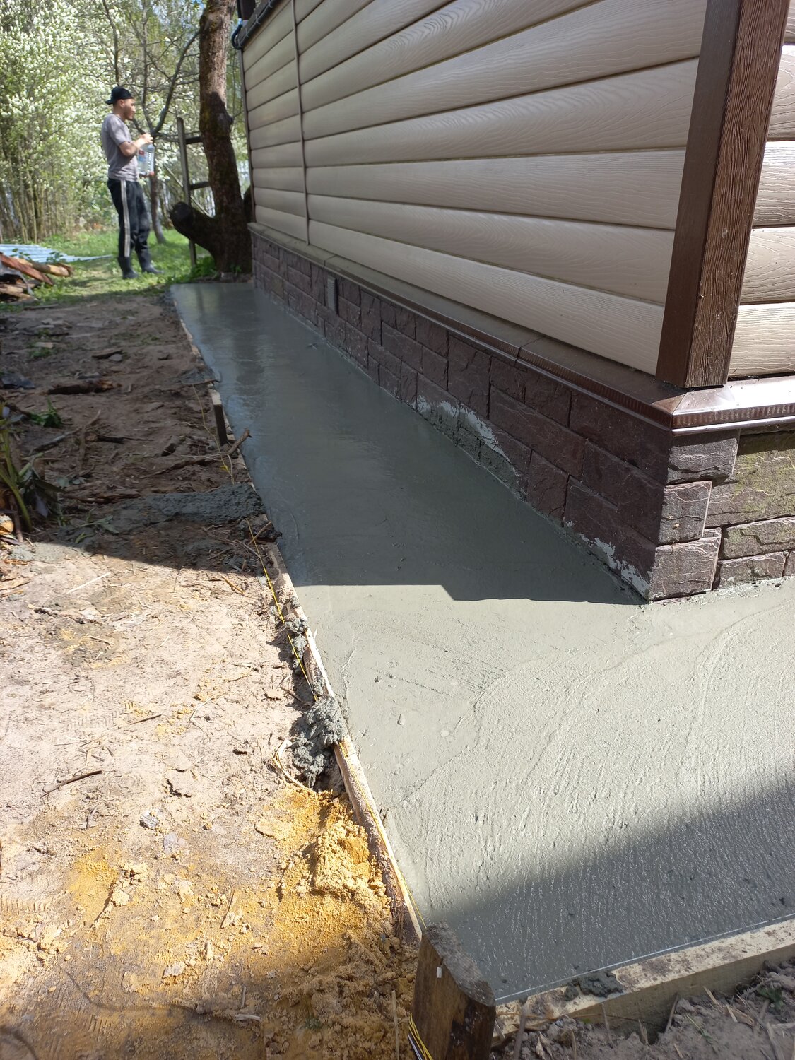 Устройство отмостки фундамента