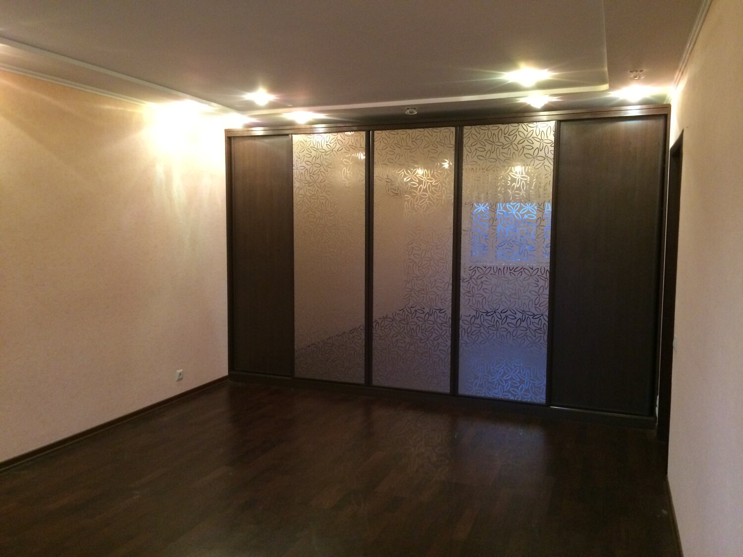 квартира, комната, шкаф купе, дизайн квартир, тдск квартира с ремонтом