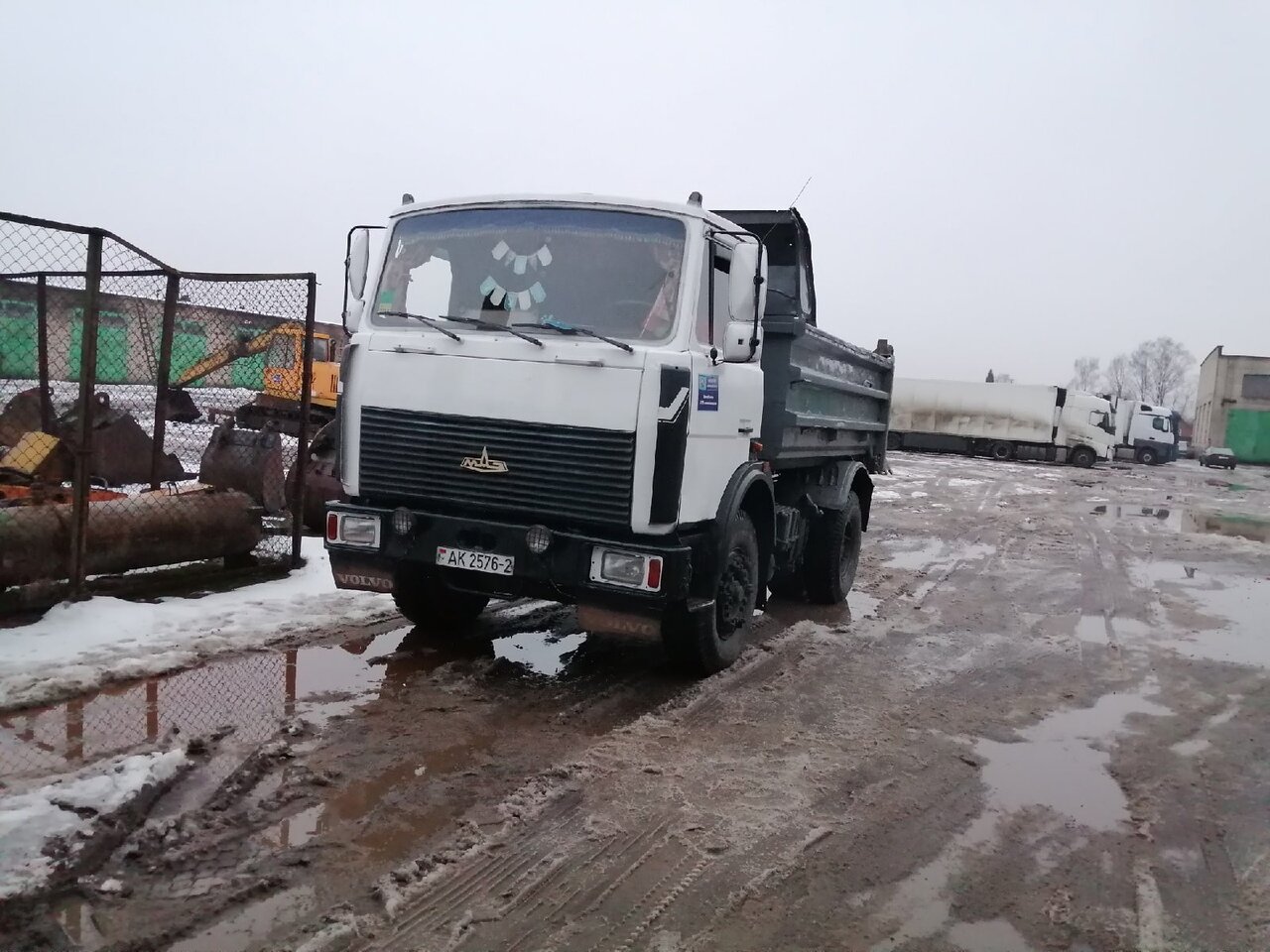 маз-5551, маз 555102-220, гос№: х498мм174, маз 555102 2004 года, маз 5551 2005 года, маз 555