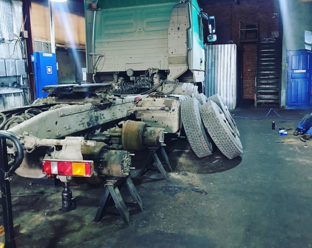 грузовой автомобиль, камаз 53212 задняя часть, грузовик, камаз, маз тягач 54