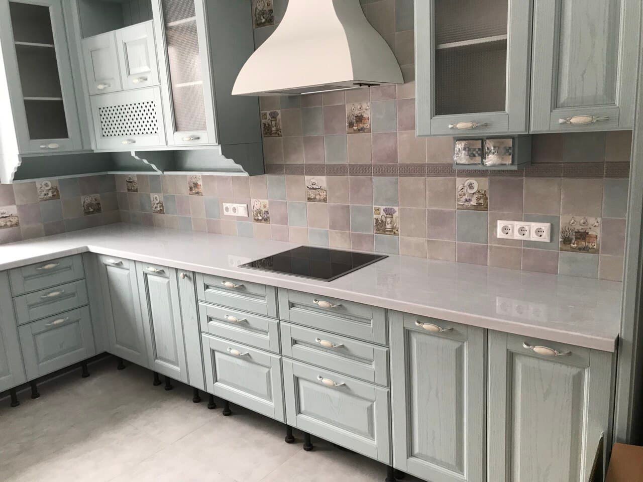 кухонный гарнитур прованс, кухня прованс угловая, кухонный гарнитур в стиле прованс, молочный кухонный гарнитур прованс, прованс кухня