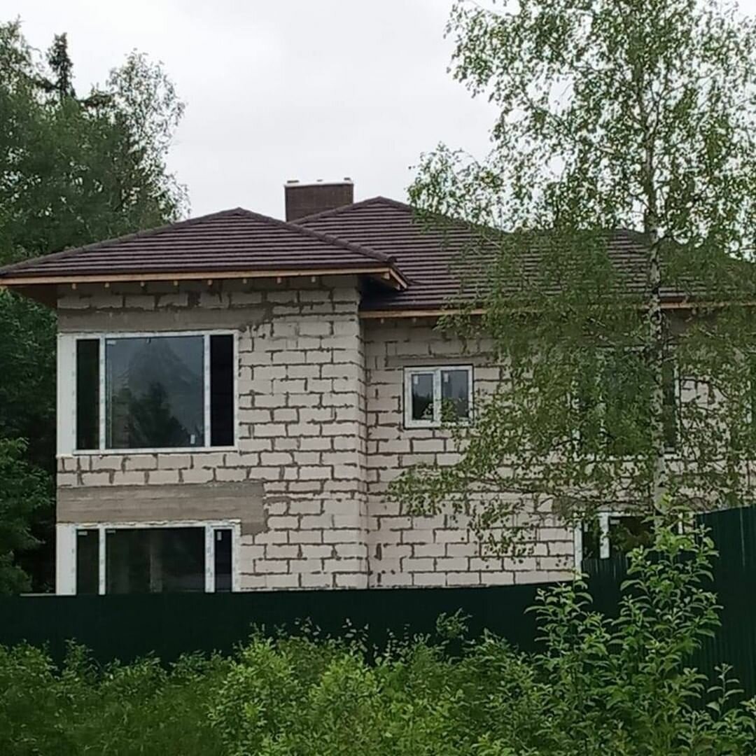 Строительство домов и коттеджей в Москве: 120 строителей со средним ...