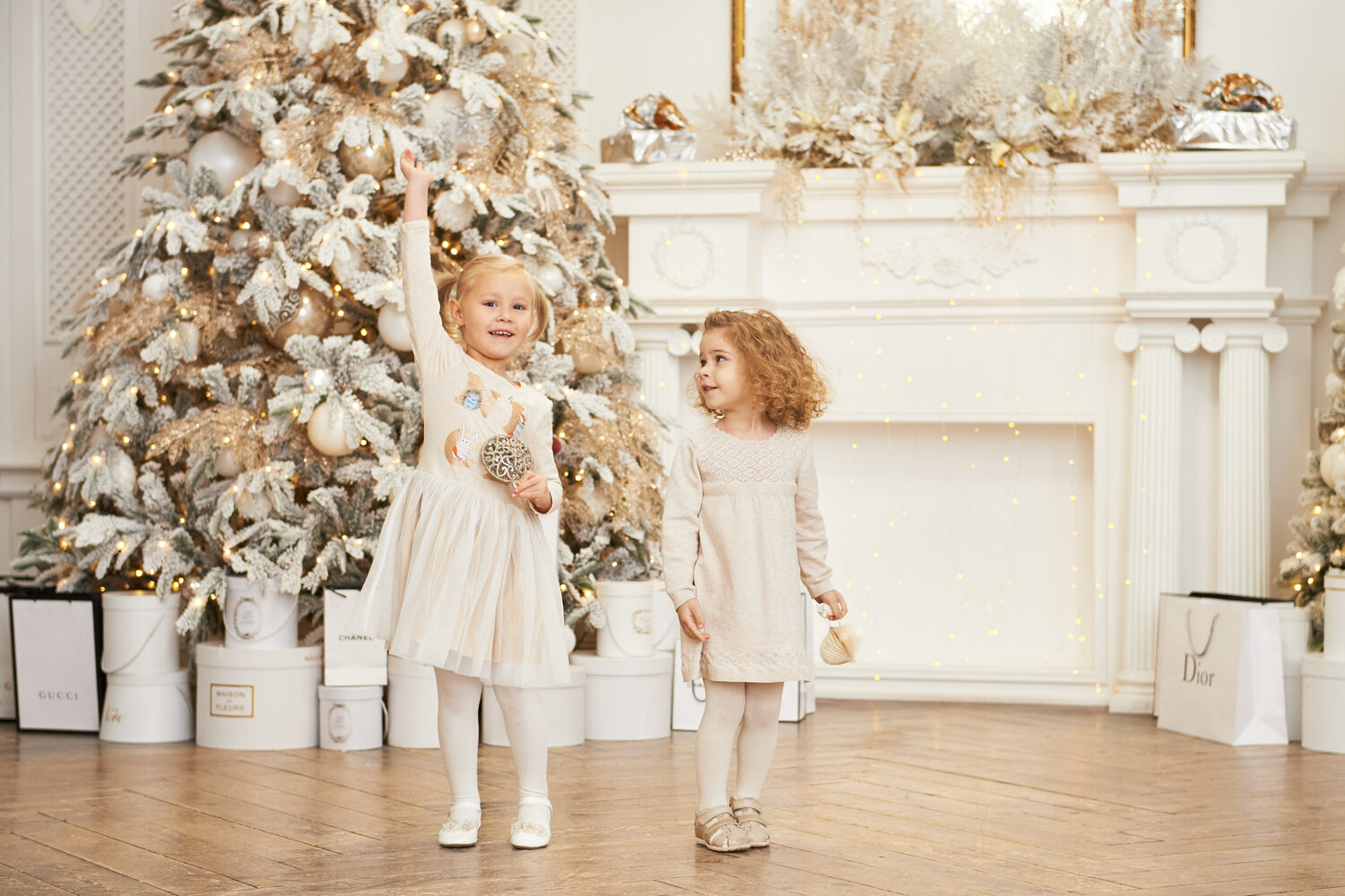новогодняя фотосессия, нежная новогодняя фотосессия, новогодняя фотосессия в бежевых тонах, новогодний фотопроект щелкунчик, волшебные новогодние фотостудии
