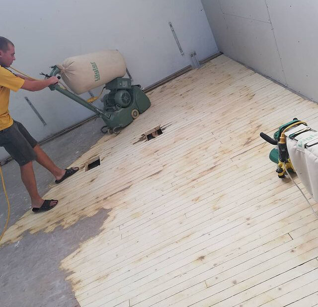 Циклевка деревянного пола