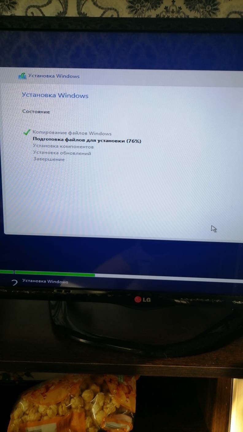 экран с текстом, установка windows, установка операционной системы, установка винды, установка виндовс 10