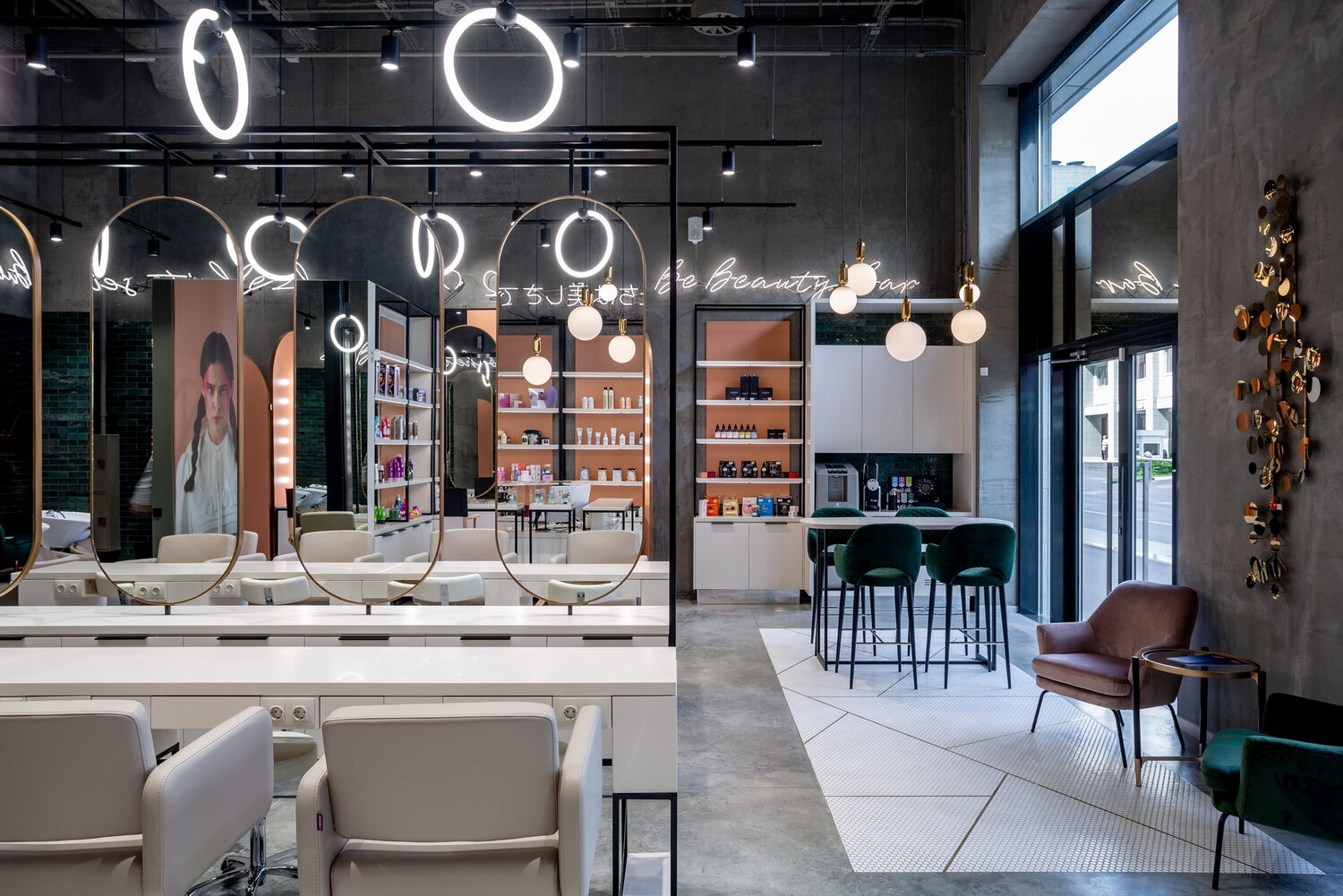 бьюти бар, be beauty bar рочдельская, бьюти бар на рочдельской, би бьюти бар, салон красоты интерьер