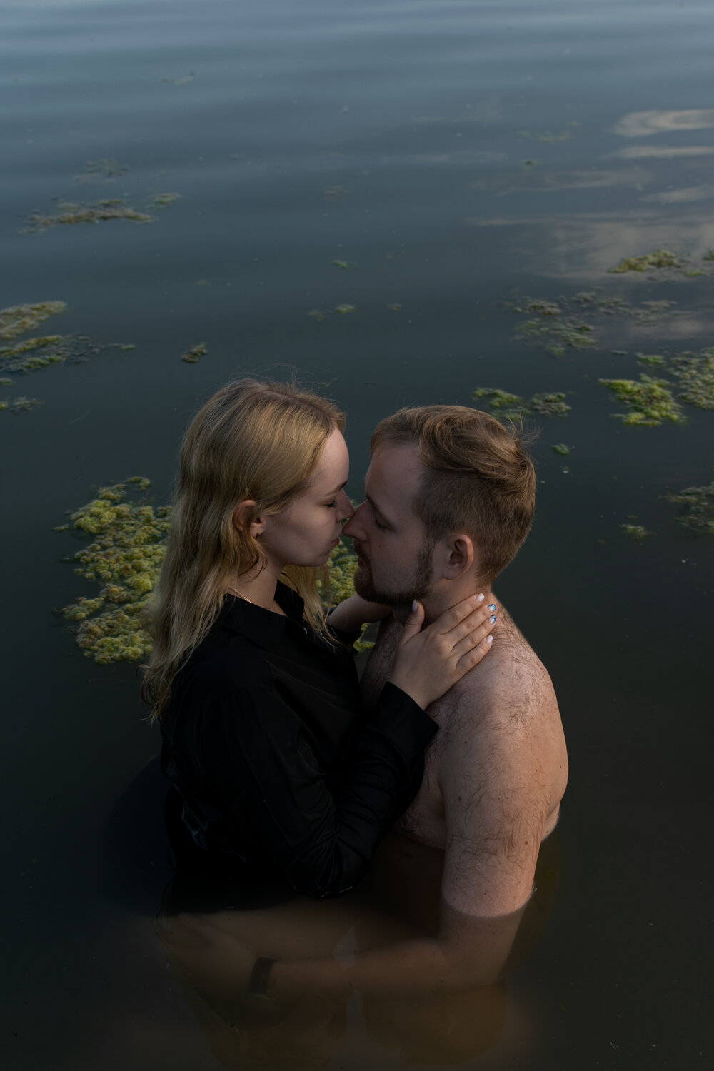 фотосессия пары на озере, мужчина, человек, парная фотосессия, пара
