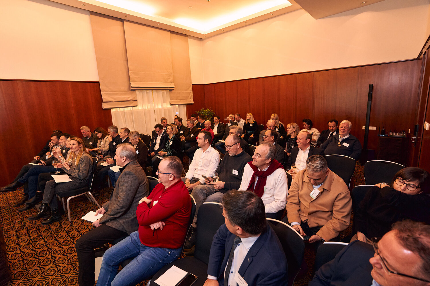 заседание совета, konferans, дилерская конференция ллк-интернешнл, конференция, пресс служба