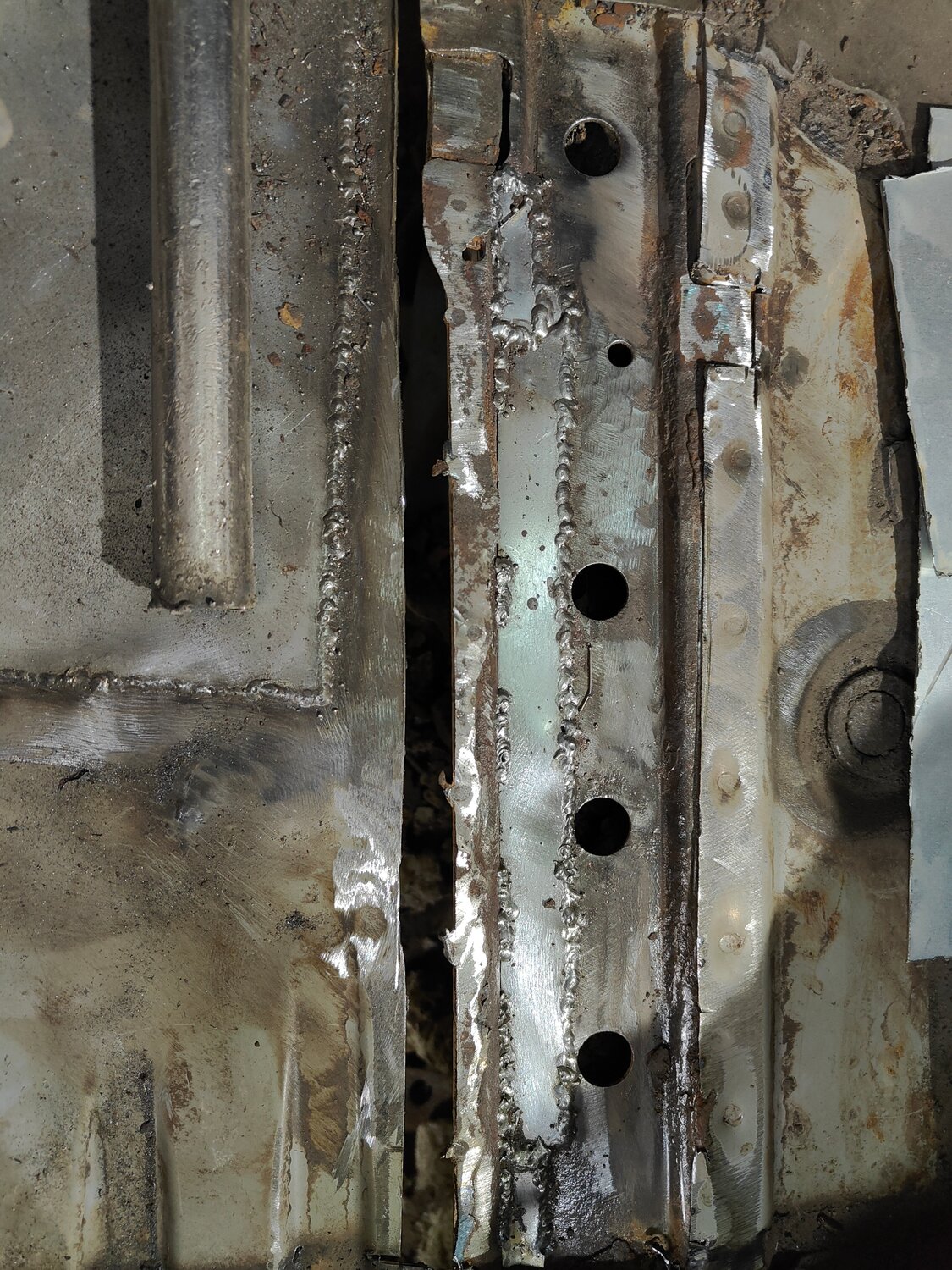 переварка стойки двери ваз 2109, днище bmw e34, переварка порогов ваз 2115, днище автомобиля, днище бмв е34
