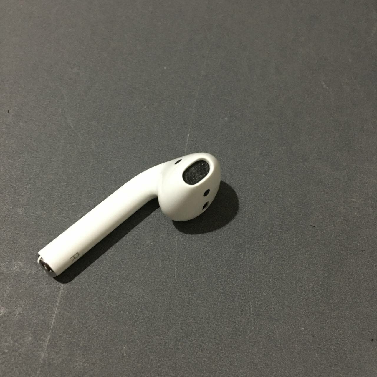 apple airpods, наушник apple airpods, аирподс второго поколения, аирподс 1 шт, a2032 airpods