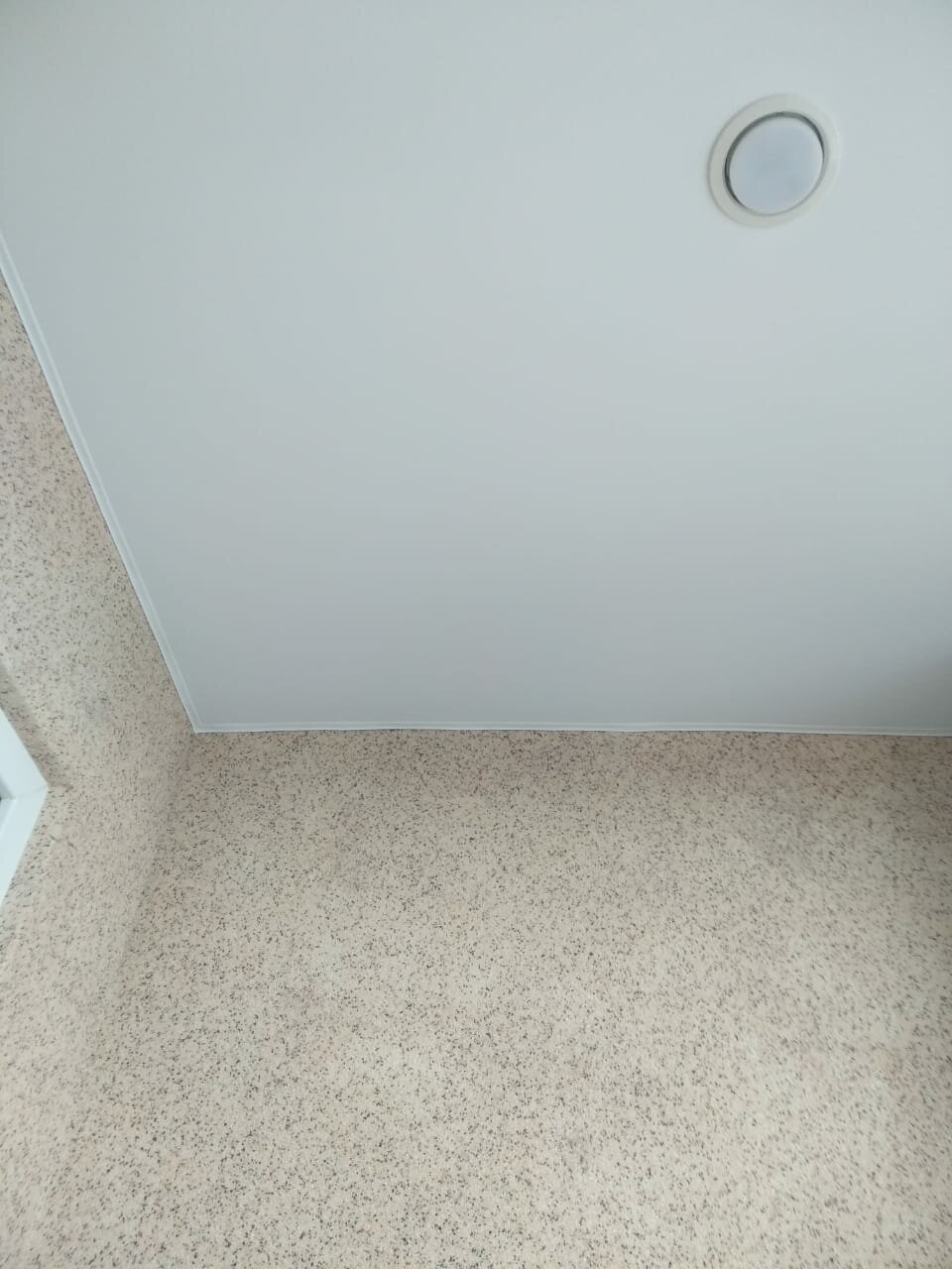 потолок, натяжной потолок, потолок в коридор, натяжной потолок в ванную в хрущевке, парящий потолок