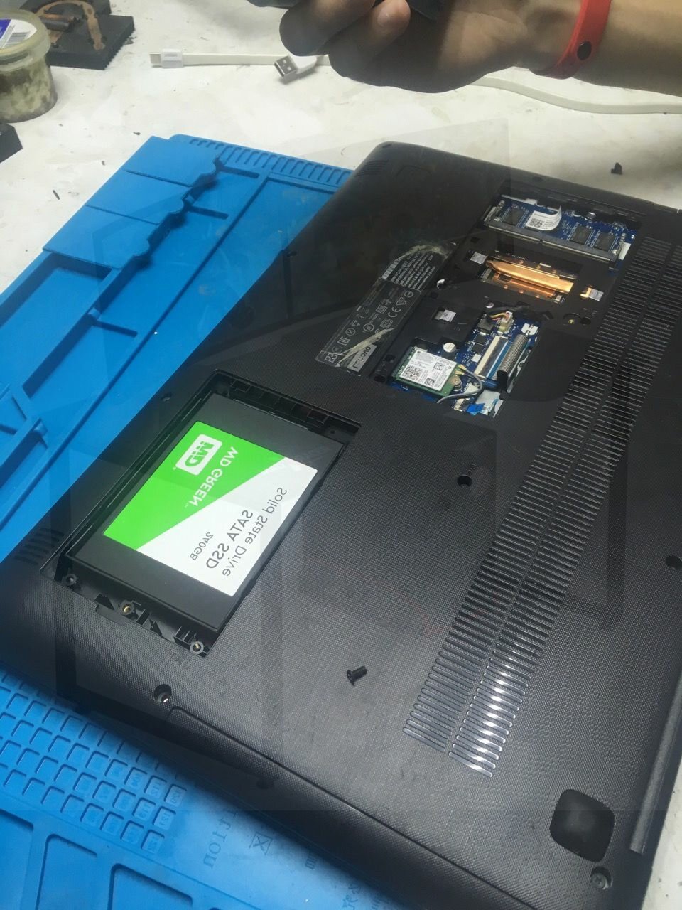 аккумулятор для ноутбука, ssd для ноутбука асус, оперативная память на ноутбук, ноутбук, апгрейд ноутбука