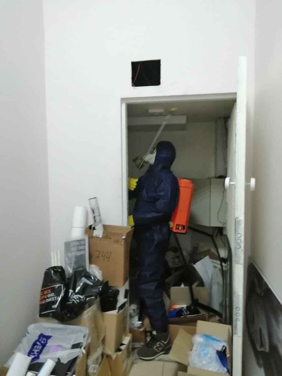 помещение, квартира, лифтер грузовых лифтов, здание закрыто на ремонт, разборка мебели и вынос из квартиры улан-удэ