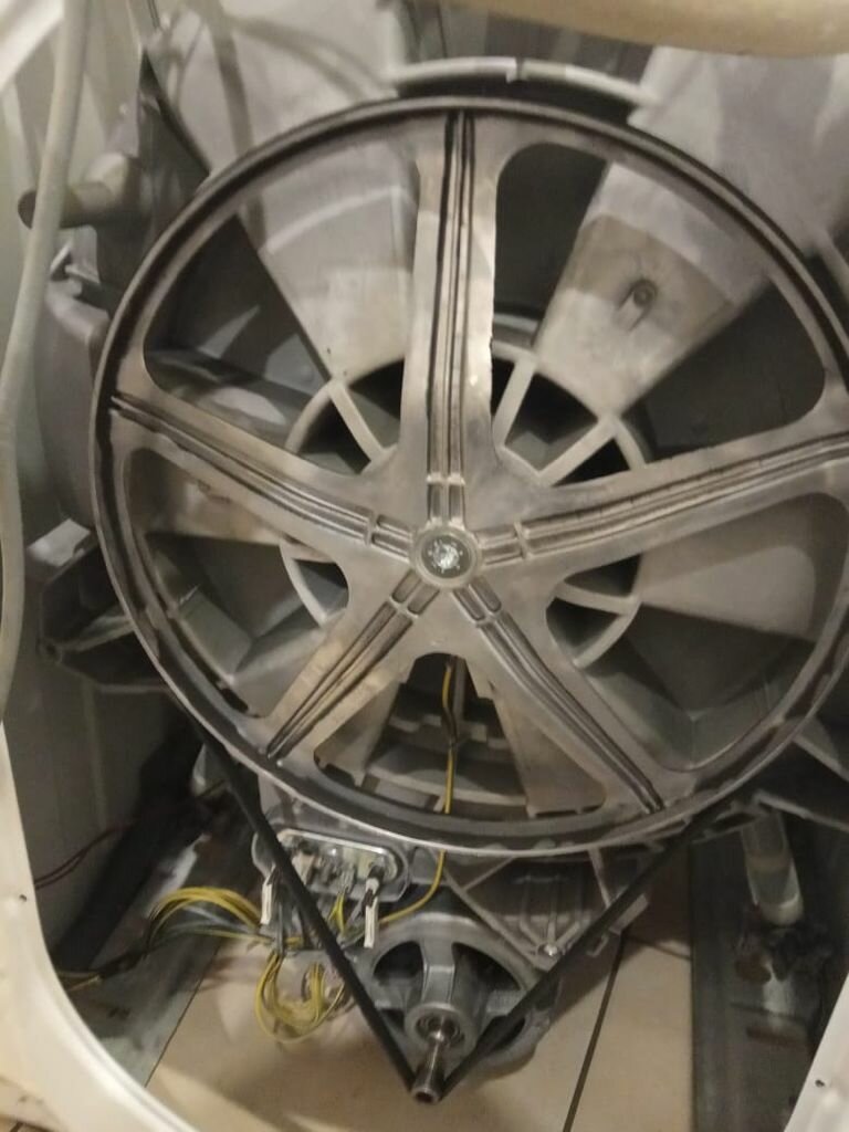 стиральная машина индезит w105tx барабан, занусси стиральная машина zws 382, стиральная машина, натяжение ремня стиральной машины, подшипник барабана стиральной машины zanussi zwg2107w тамбасова