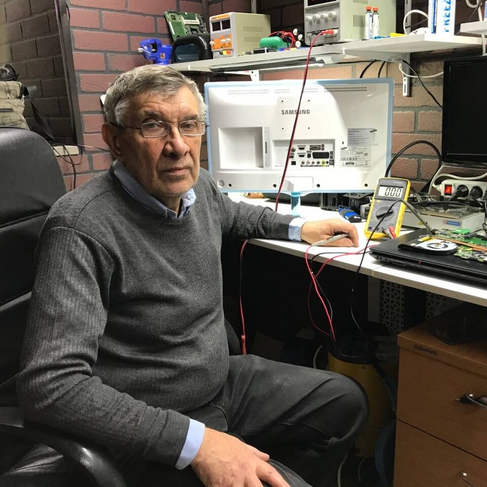 Александр Григорян