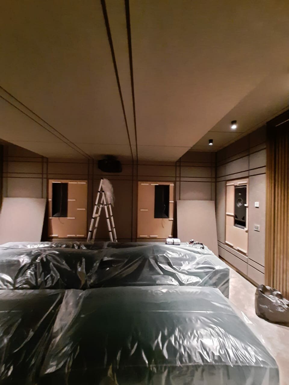 автодом, автодом большая кровать, спальни яхта тинькова, ферретти 460, спальни