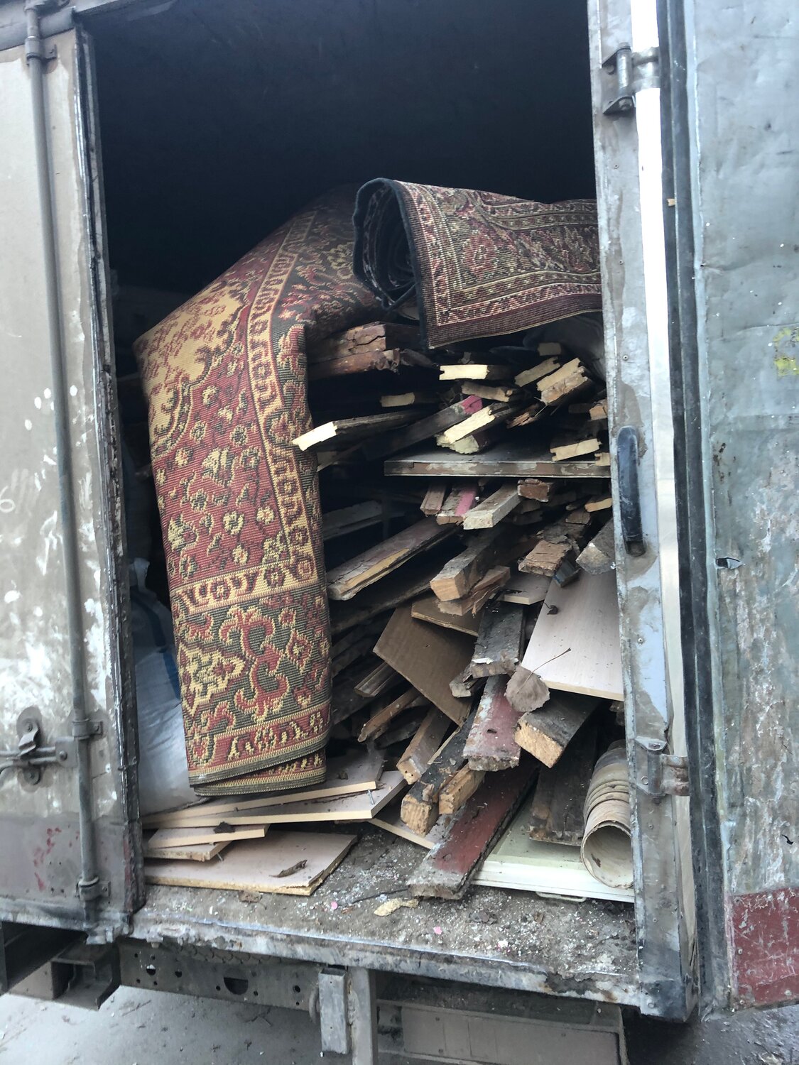 вывоз строительного мусора, вывоз мусора, вывоз мусора и хлама металл частное лицо, вывоз строительного мусора газель, вывоз металла