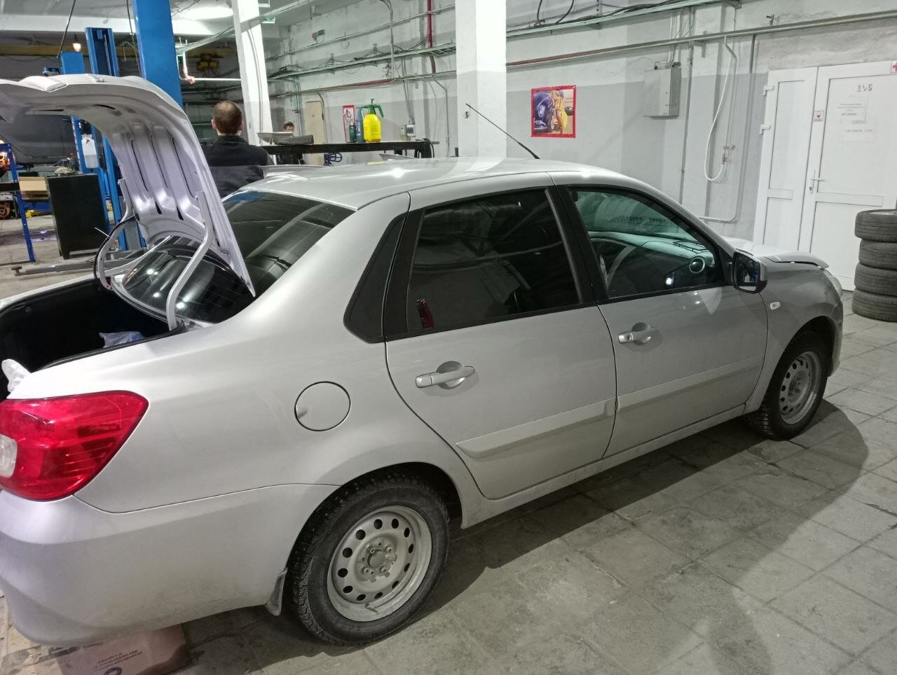 lada granta, lada granta 1.6 мт, серебристая лада гранта, автомобиль, Datsun on-DO