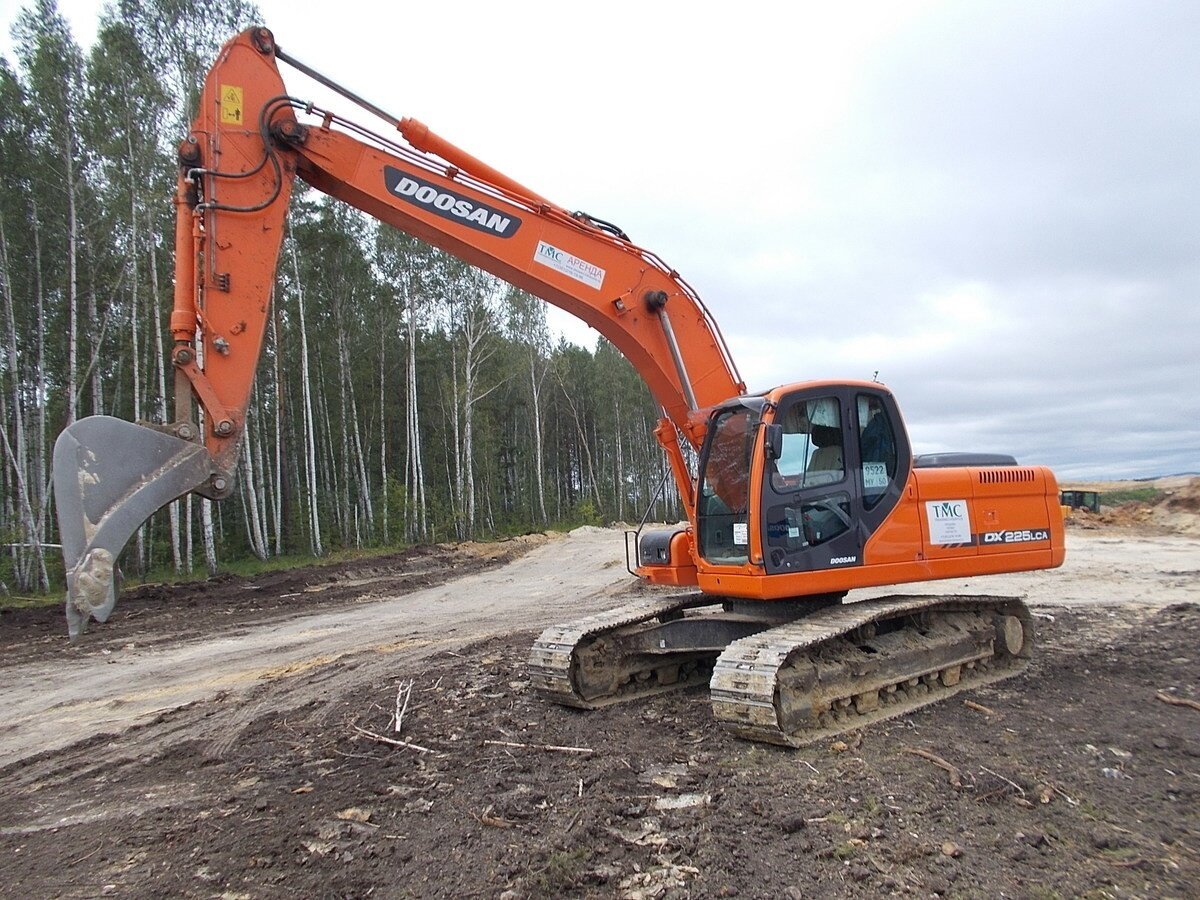 экскаватор hitachi zx 330, экскаватор hitachi, экскаватор doosan s225nlc-v, экскаватор doosan dx300, дусан 225 экскаватор