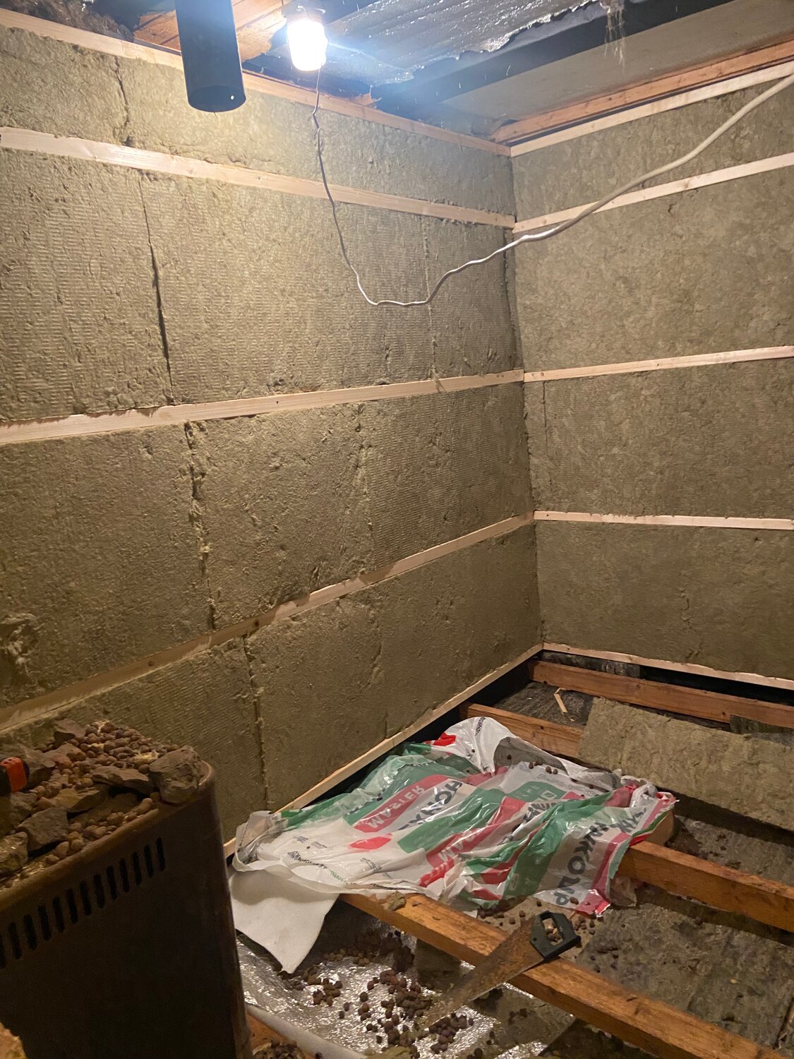 Укладка утеплителя кровли