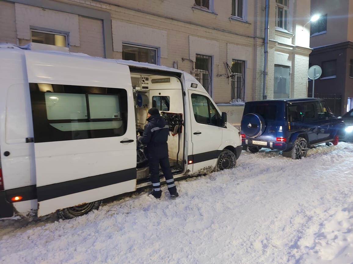 Выездной шиномонтаж в Москве - Выездной шиномонтаж - Ремонт авто: 120 ...