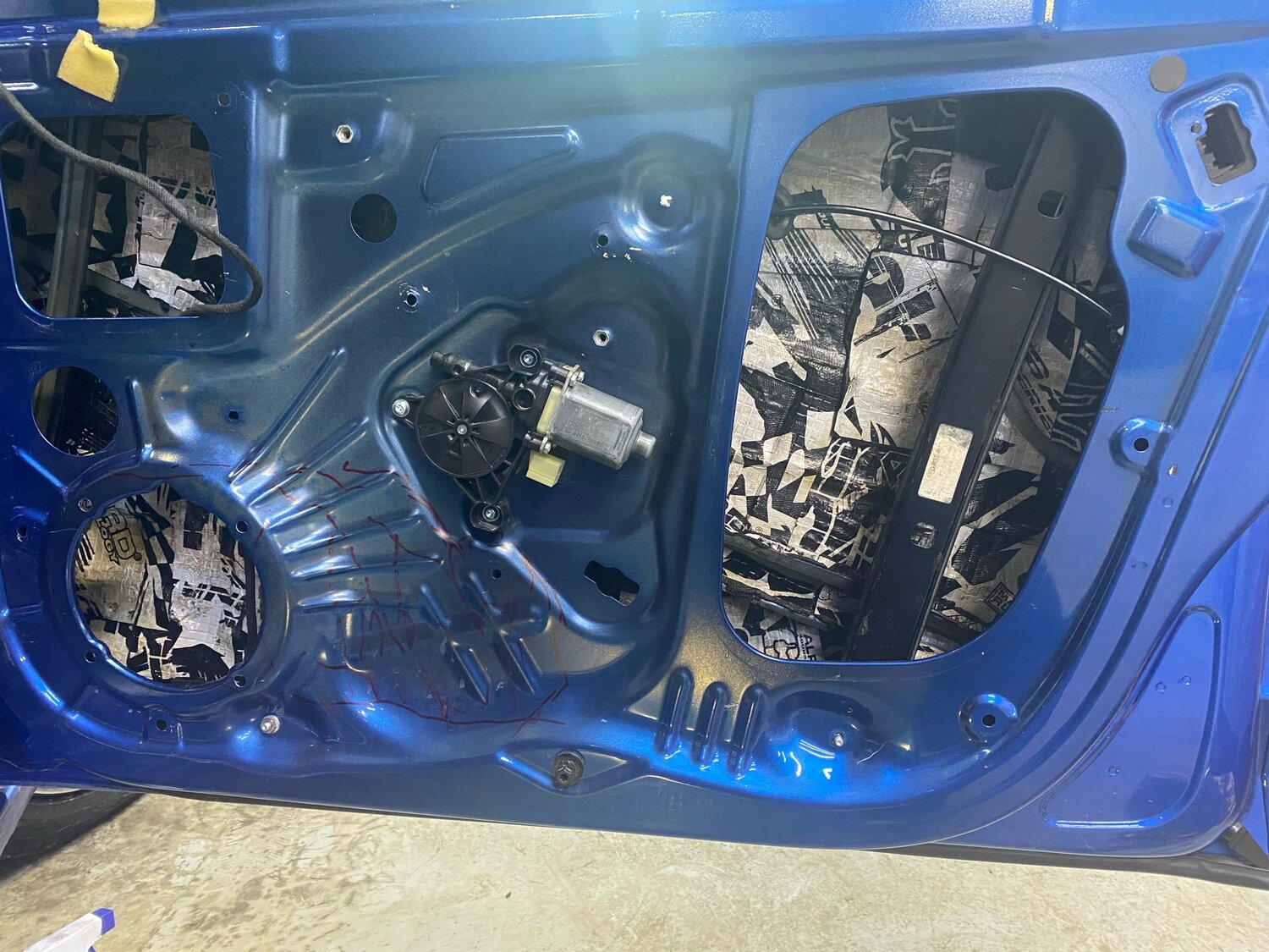 Установка автозвука