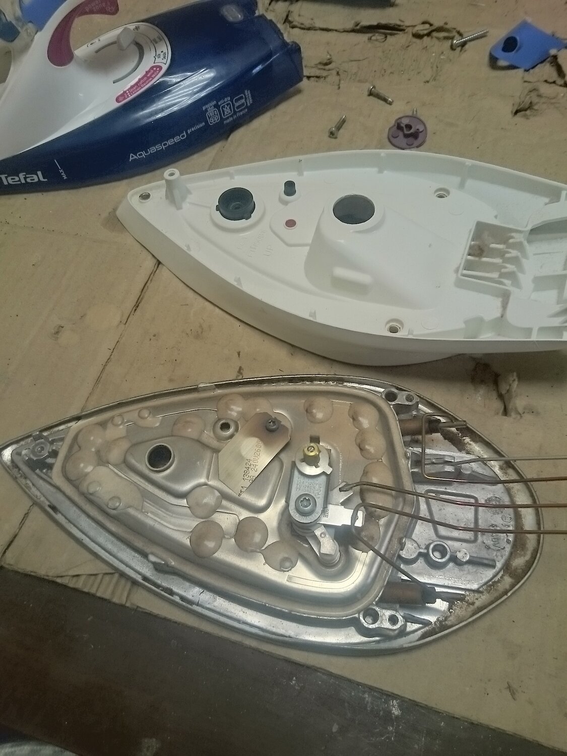 утюг tefal, утюг тефаль ftf680 разобрать, разобрать утюг тефаль, утюг tefal fv4887, утюг tefal 2320