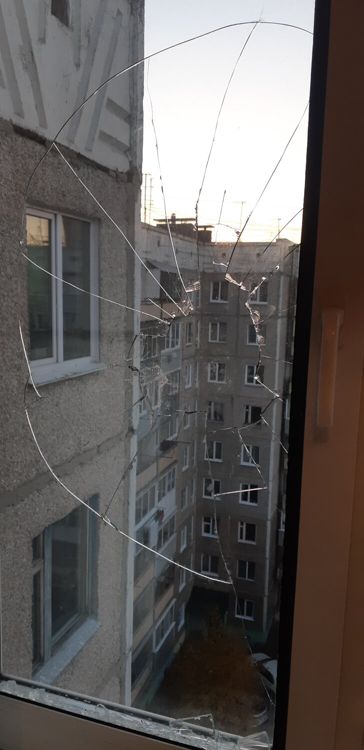 балкон, здание, взрыв газа в панельном доме, из окна, многоквартирный дом