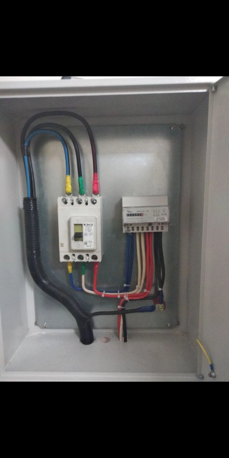 щит учёта 380 вольт 15 квт, комплектация щит учета 3ф с тти, щиток 380 узип, щиток для счетчика с местом под вводной автомат, подключение электричества