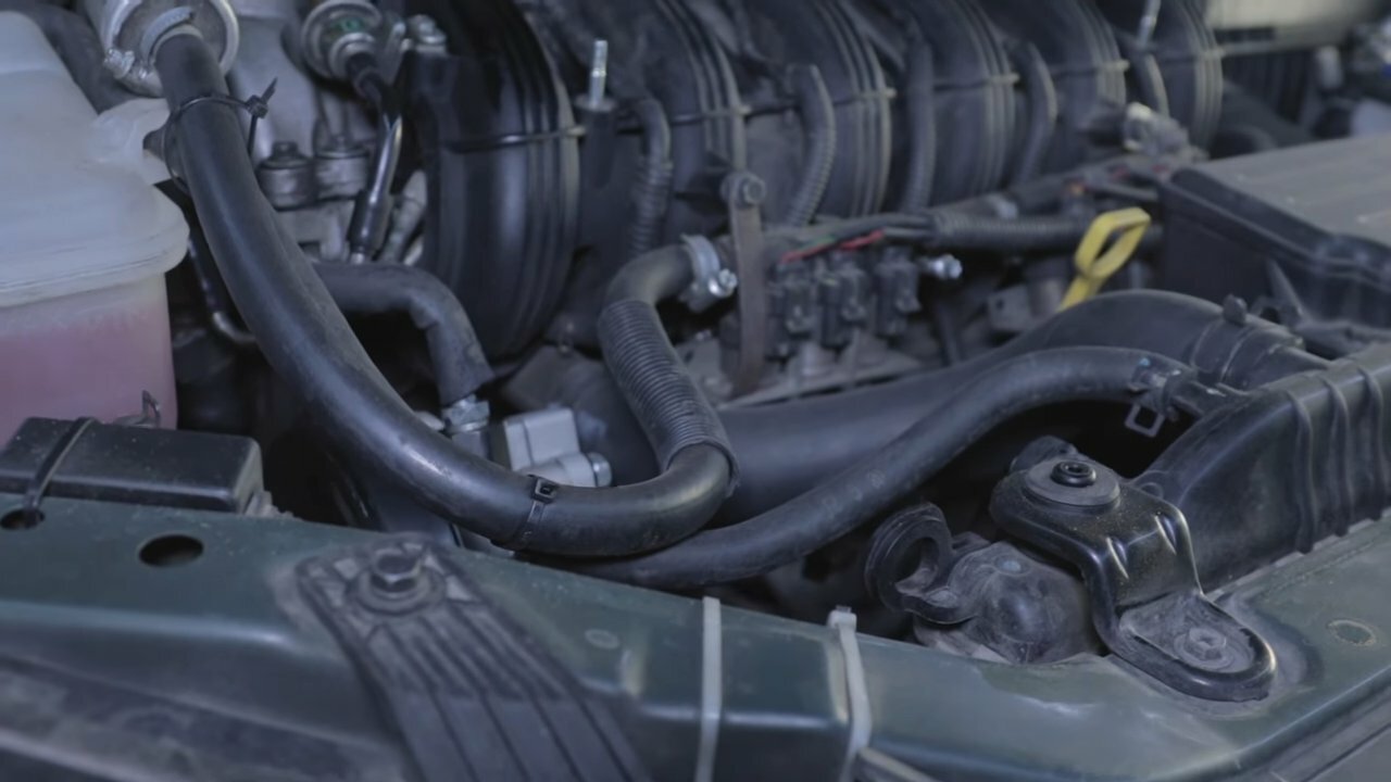 hr16de дроссельная заслонка лада веста, нива с мотором от весты 1.8, открытие капота nissan patrol y61, доп помпа охлаждающей жидкости прадо 150, вакуумные трубки патрол y61