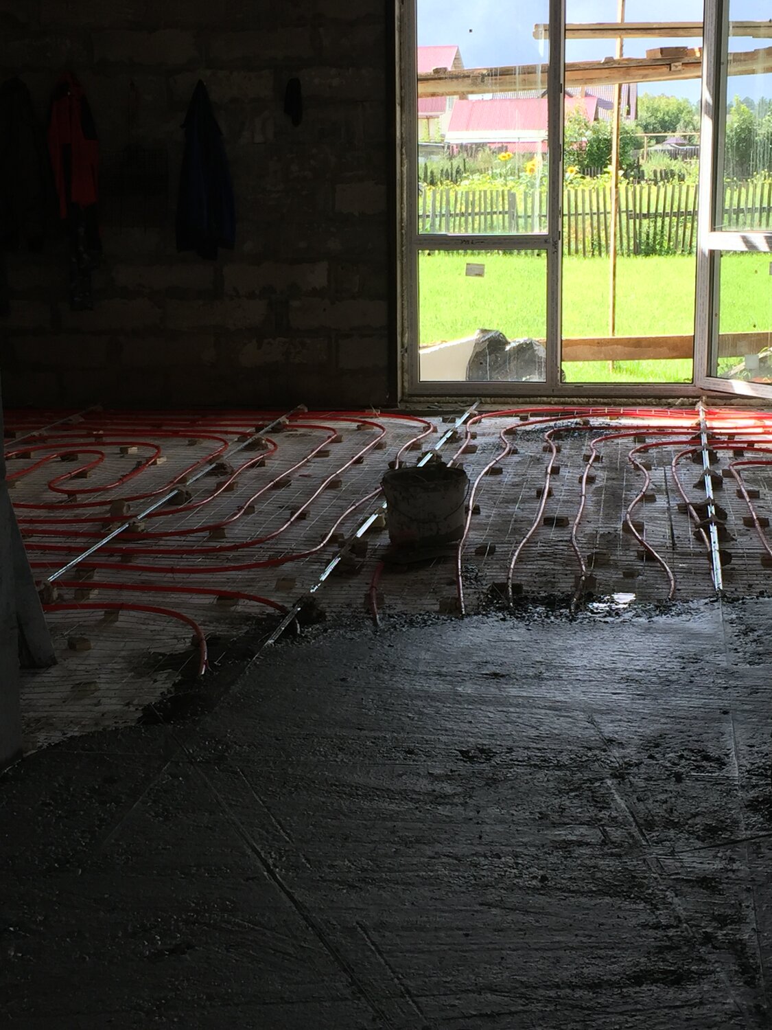 стяжка теплого пола, монтаж теплого пола, стяжка пола, технология заливки пола, монтаж теплого водяного пола