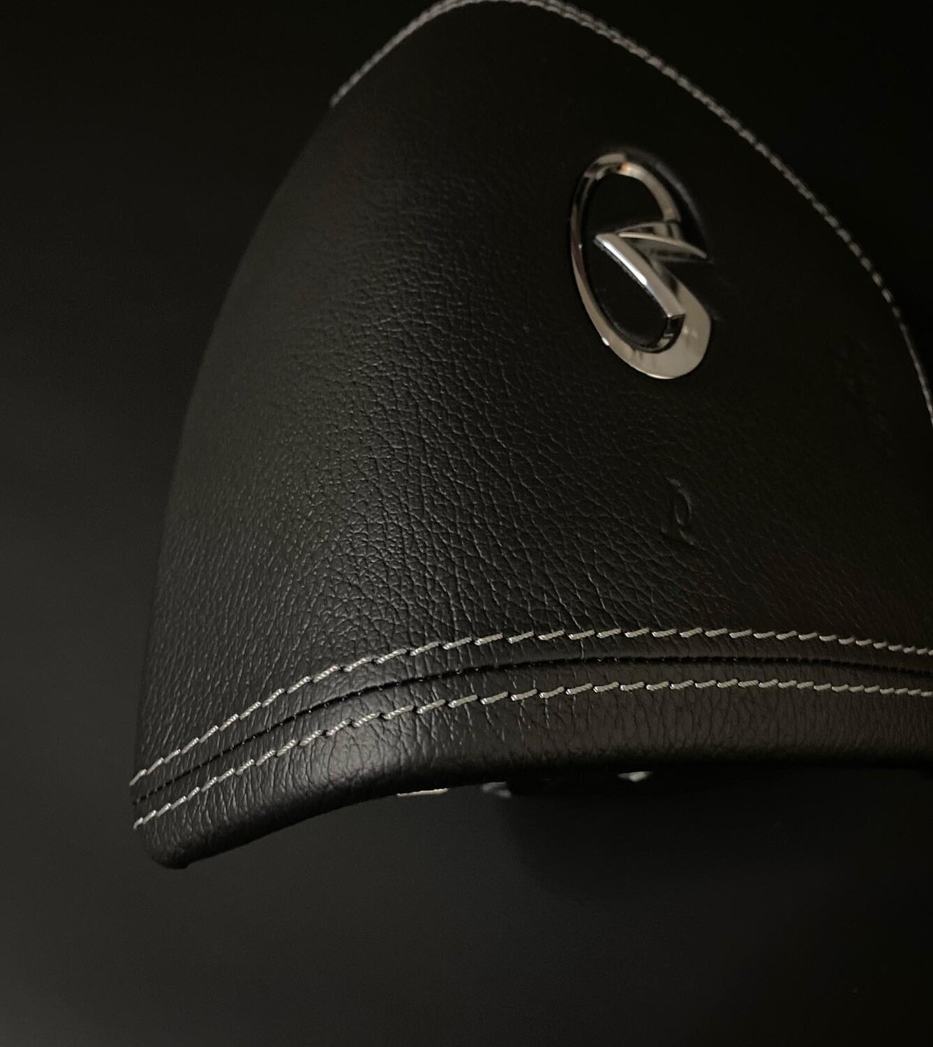 infiniti fx35 карбоновый руль, infiniti q 50, черная инфинити, infiniti, infiniti q