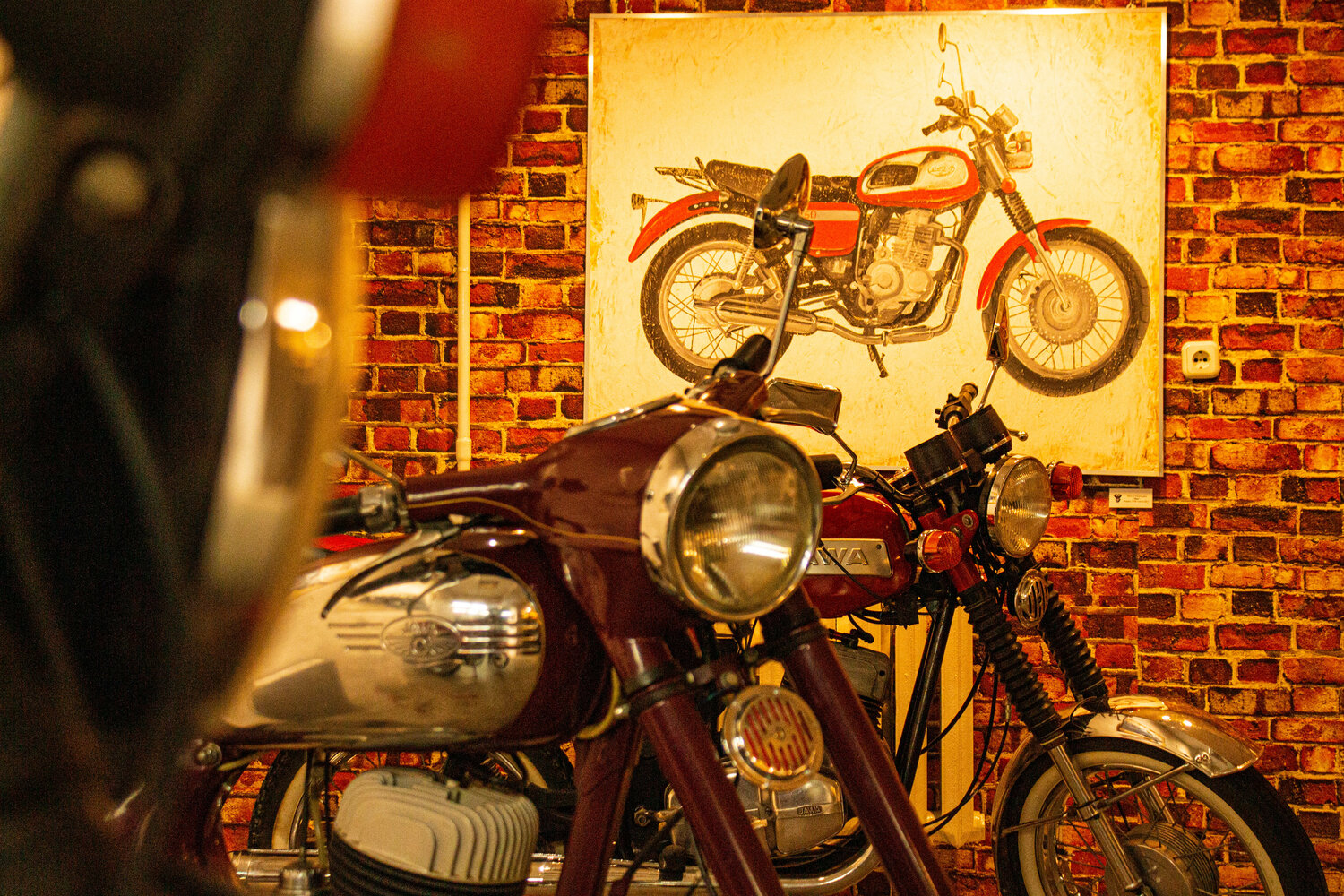 мотоцикл cafe racer, мотоцикл, старые мотоциклы, музей мотоциклов, мотоциклы урал