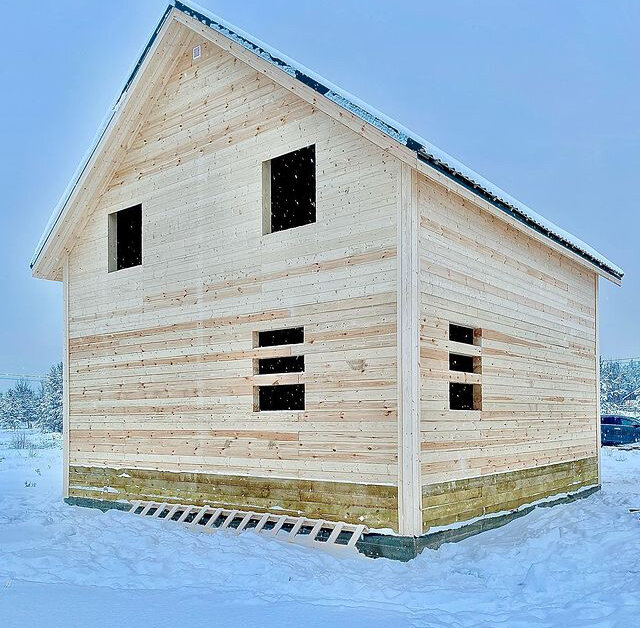 дом брус, сруб дома из бруса, сруб из бруса, плотники для строительства дома из бруса, дом из бруса