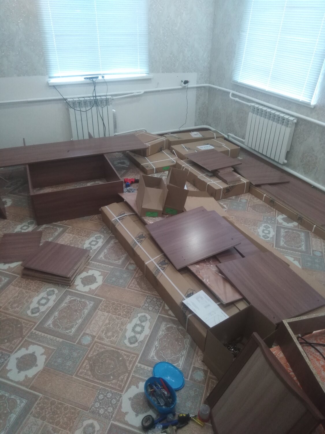 мебель, разобранная мебель, квартира, сборка мебели переезд, сборка мебели