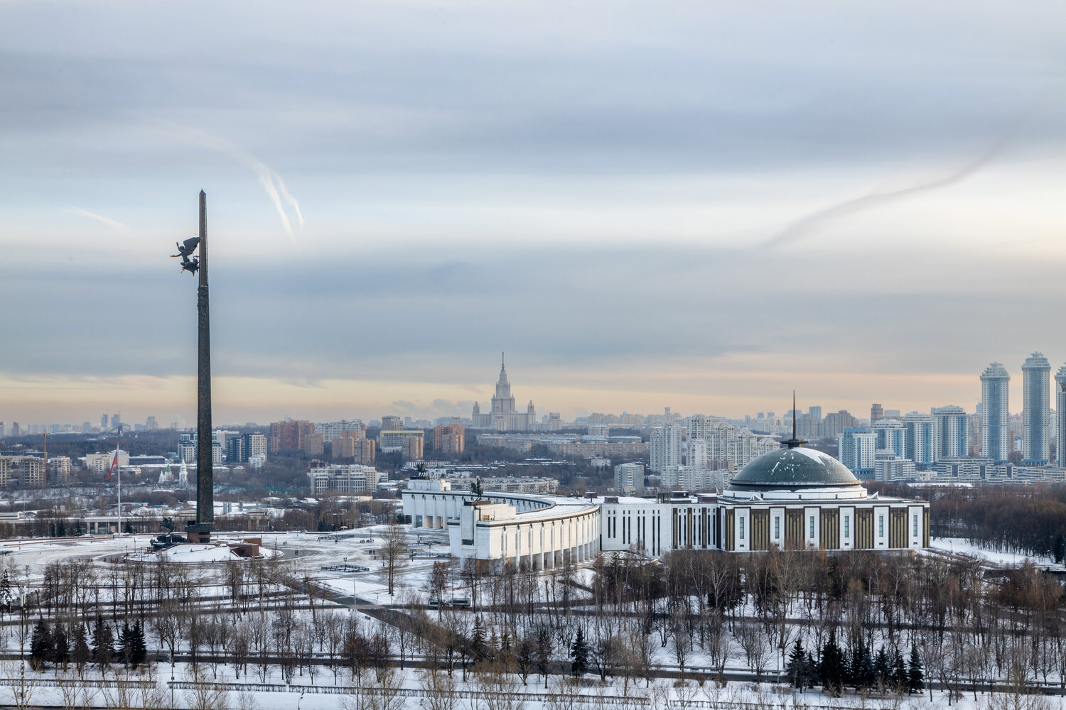 поклонная гора, новый музей на поклонной горе в москве, парк победы москва, поклонная гора в москве, москва