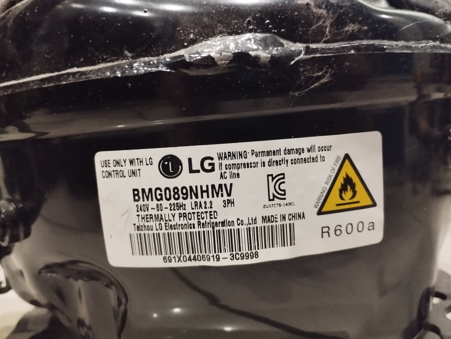 компрессор холодильника lg bmg089nhmv, компрессор lg mb98nbem, холодильник компрессор, холодильник lg, холодильный компрессор