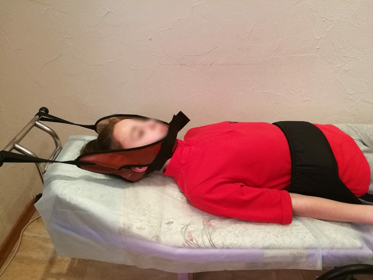 вытяжение позвоночника, тракционное вытяжение позвоночника, вытяжение позвоночника в домашних условиях, тренажер для позвоночника, сухое вытяжение позвоночника