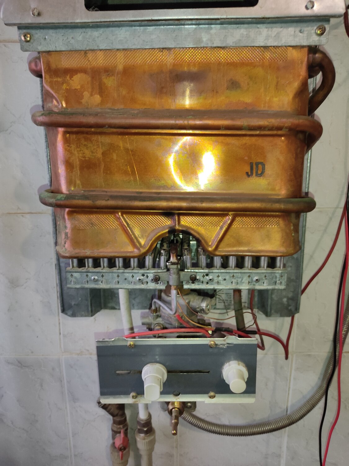 газовая колонка, газовая колонка ладогаз, газовая колонка ладогаз впг 11pl, газовая колонка ладогаз впг-14fd, теплообменник газовой колонки